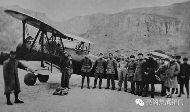 亮閣門窗,紀(jì)念抗戰(zhàn)勝利70周年,回顧抗戰(zhàn)大事件--西安事變