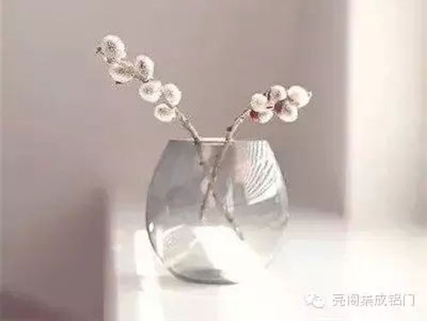 亮閣門窗,不要急,最好的總會在最不經(jīng)意時出現(xiàn)10