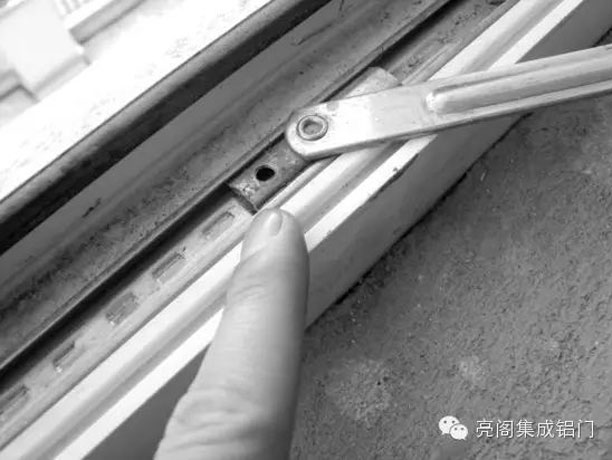 亮閣門窗,冬天保暖從門窗做起--五金件