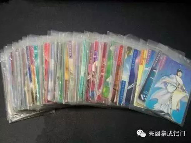 鋁合金門窗十大品牌,鋁合金門窗代理,那些年吃過的零食--小浣熊干脆面