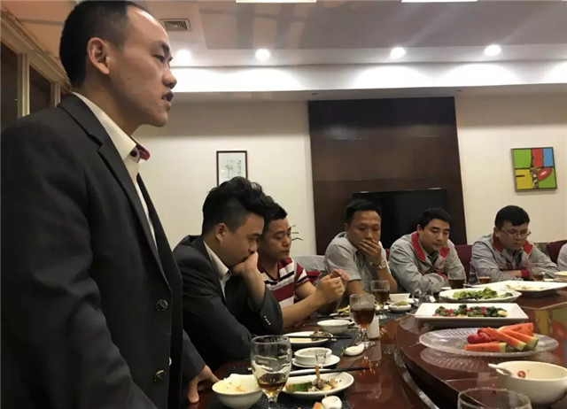 亮閣門窗｜家庭文化系列報道之——傳承孝道文化！