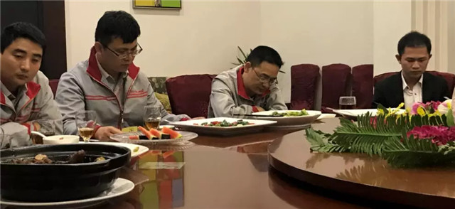 亮閣門窗｜家庭文化系列報道之——傳承孝道文化！