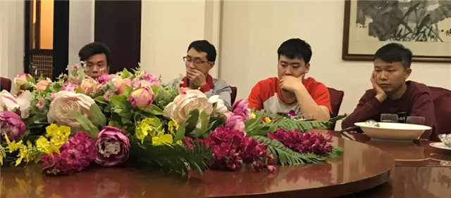 亮閣門窗｜家庭文化系列報道之——傳承孝道文化！