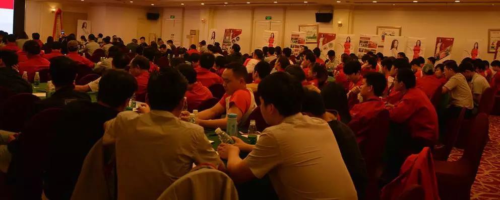 聚勢奮進，共創(chuàng)新時代｜亮閣門窗家庭文化系列報道之——點亮幸福人生！